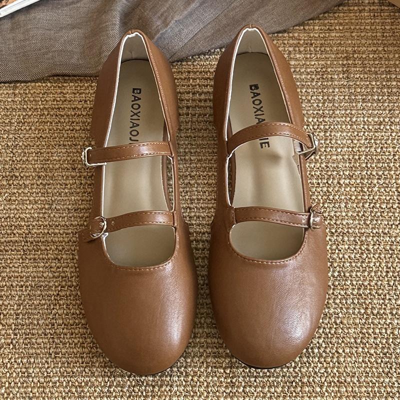 Fashion Women's Ballet Flats 2025 New Fashion Buckle Breathable Flat Shoes Mary Jane Hollow Casual Women Single Shoes Elegant Women Flat