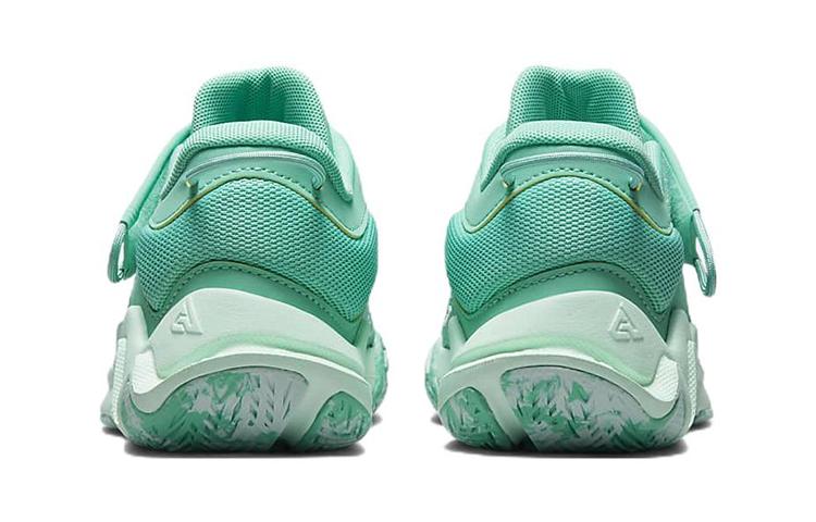Nike Giannis Immortality 2 Giannis Low Top Performance Basketball Shoes Green Kids' DQ1942-300