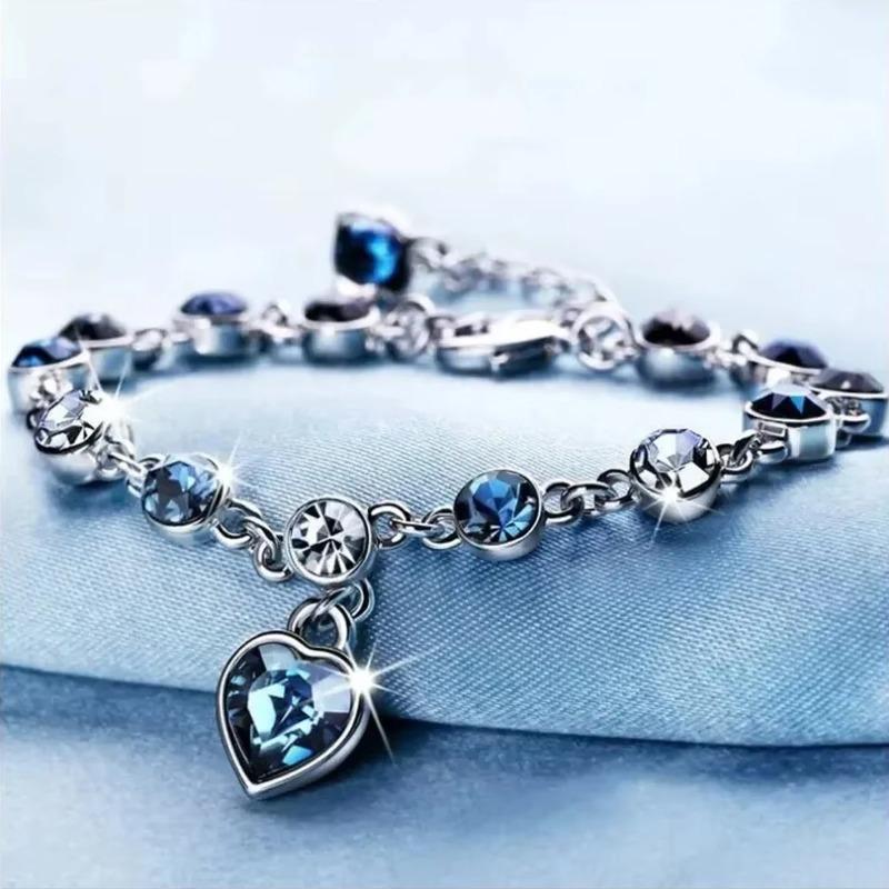 Ladies' Silver Lucky Bracelet, Blue Crystal Heart-shaped Pendant, Pulse High-end Jewelry Gift, Fashionable and Versatile