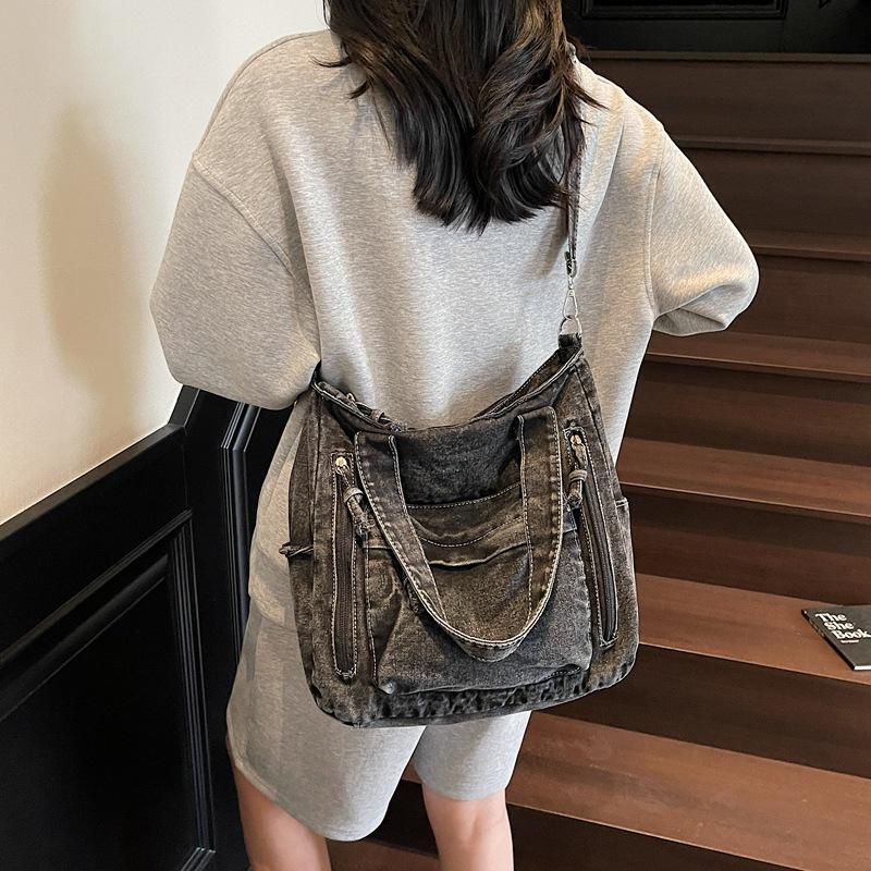 Lazy wind bag women's large-capacity Korean version casual messenger bag commuter work handbag retro denim shoulder bag