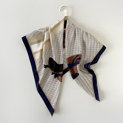 Neuer Frühlings- und Sommer-Modetrend und Temperament Bedruckter Seidenschal für Damen Großer quadratischer Schal Leichter Luxus High-End und vielseitiger Sonnenschutzschal