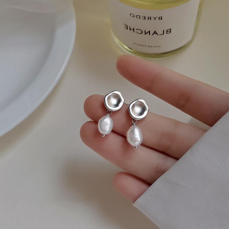 925 Silver Needle Earrings Moon Rabbit Lovely Rhinestones Stud Earrings Elegent Minimalism Silver Jewelry