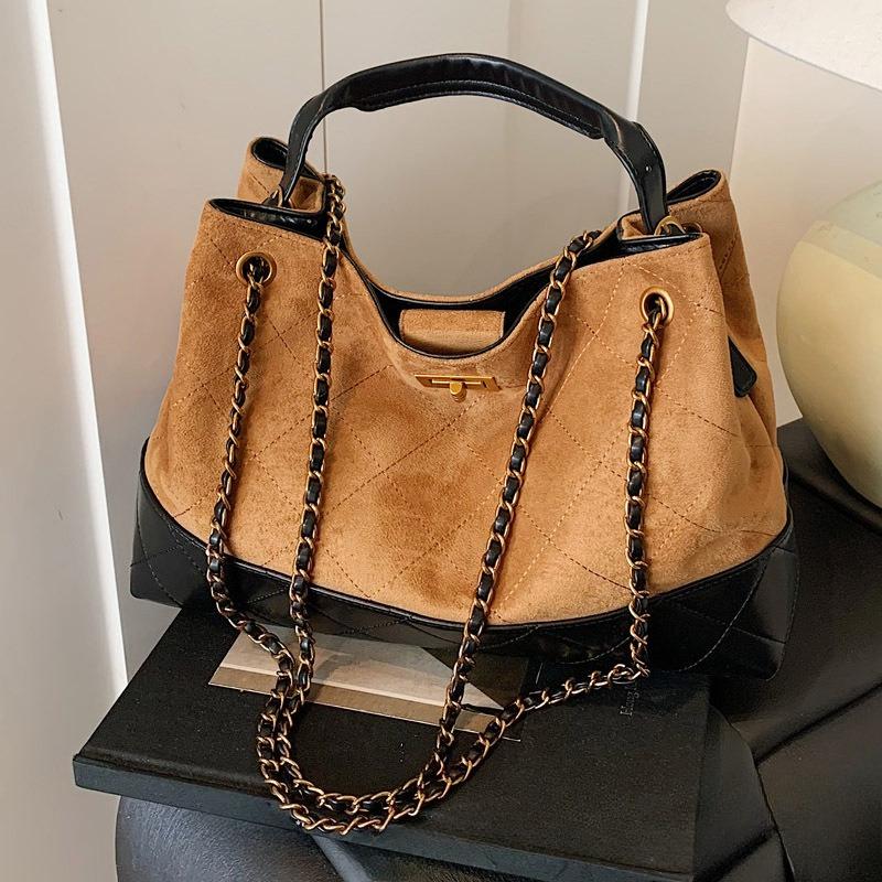 Premium Feeling Hand Bag Women's New Trendy Shoulder Bag Suede Rhombus Chain Shoulder Bag Large Capacity Tote Bag