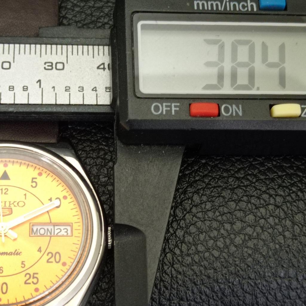 Seiko 5 AUTOMATIC JAPAN MENS 6309A VINTAGE ORANGE COLOR DIAL WATCH A701259-5 R206a-a701259