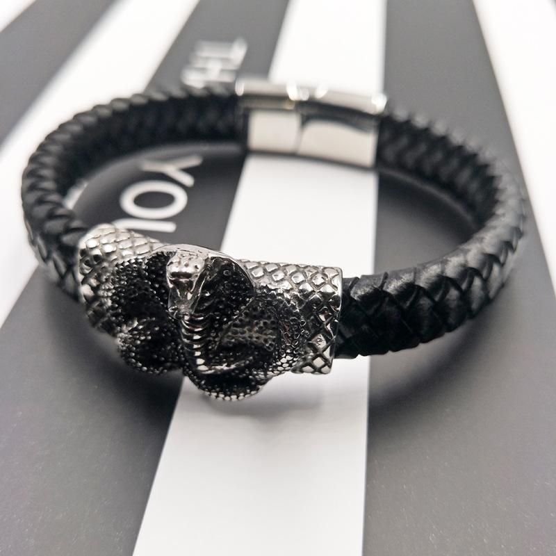 Stainless Steel Retro Jewelry, Titanium Steel Men'S Leather Rope Bracelet, Cobra Bracelet.