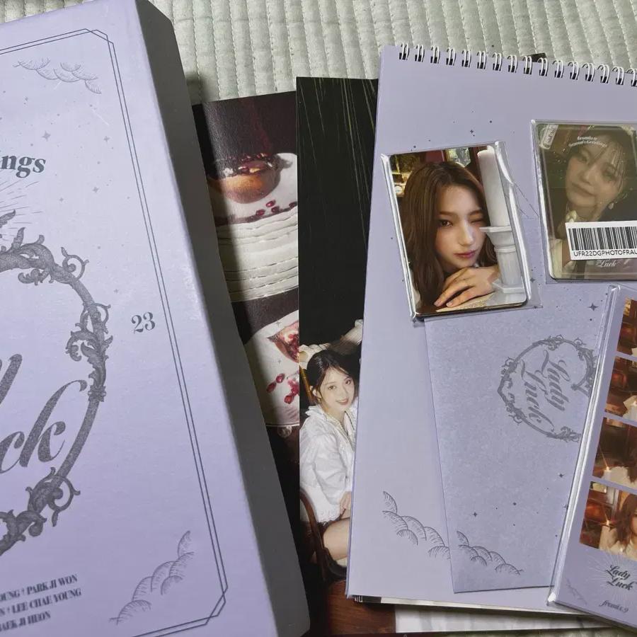 

Fromis9 2023 Сезонные поздравления