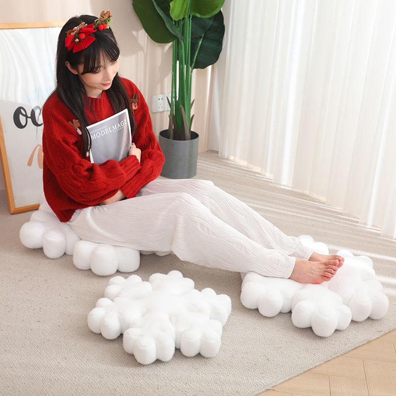 White Cartoon Snowflake Plush Girl Office Nap Pillow Cushion Decoration Doll