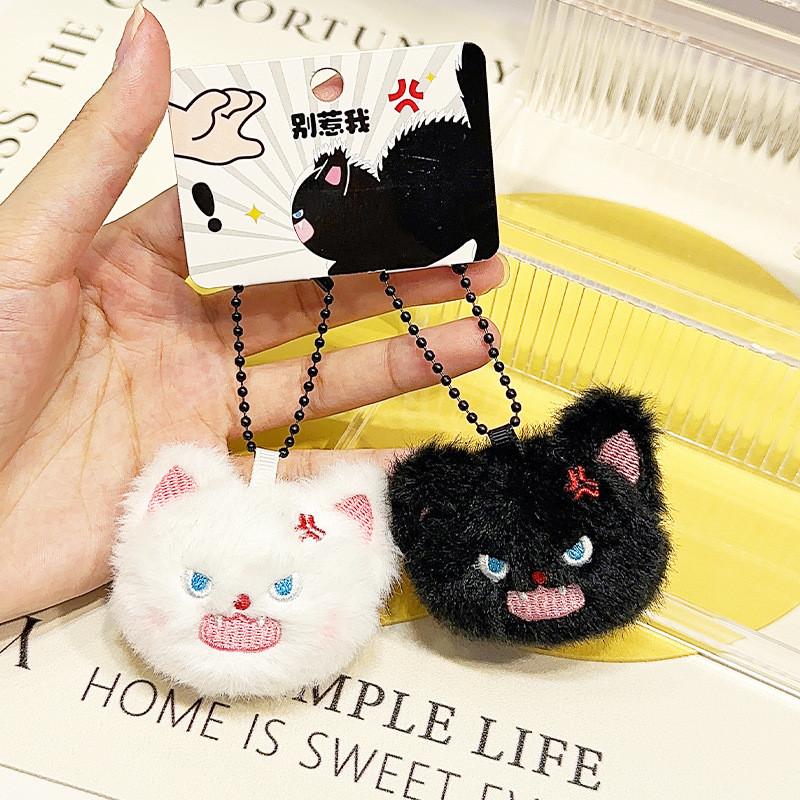 Angry Jinnew Creative Toothed Cat With Magnetic Attraction Keychain Bag Earphone