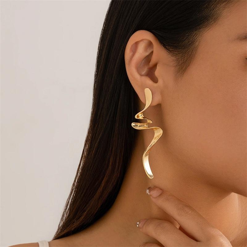 Fashion Twisted Drop Earrings for Women Vintage Chunky Irregular Long Thick Stud Earrings Statement Wedding Jewelry Gifts