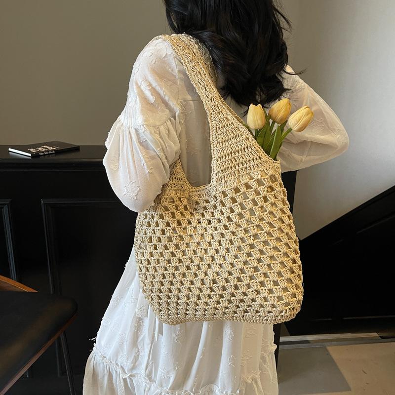 Hollow Woven Straw Bag Women's Large Capacity  Summer New Vacation Shoulder Beach Bag Tote Bag