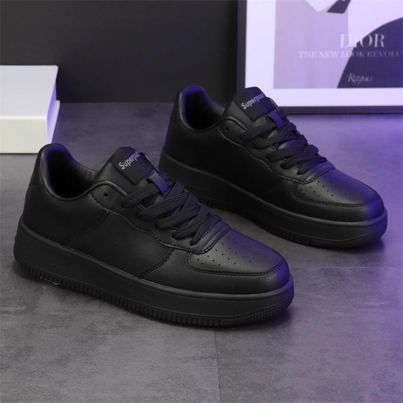 Black shoes board shoes men's and women's spring and autumn 2025 new thick-soled heightening white shoes sports and leisure single shoes trendy men's