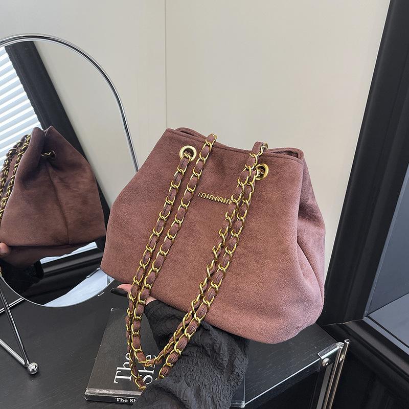 2025 Fashion Suede Retro Shoulder Bag - Versatile Autumn/Winter Chain Underarm Bucket Bag