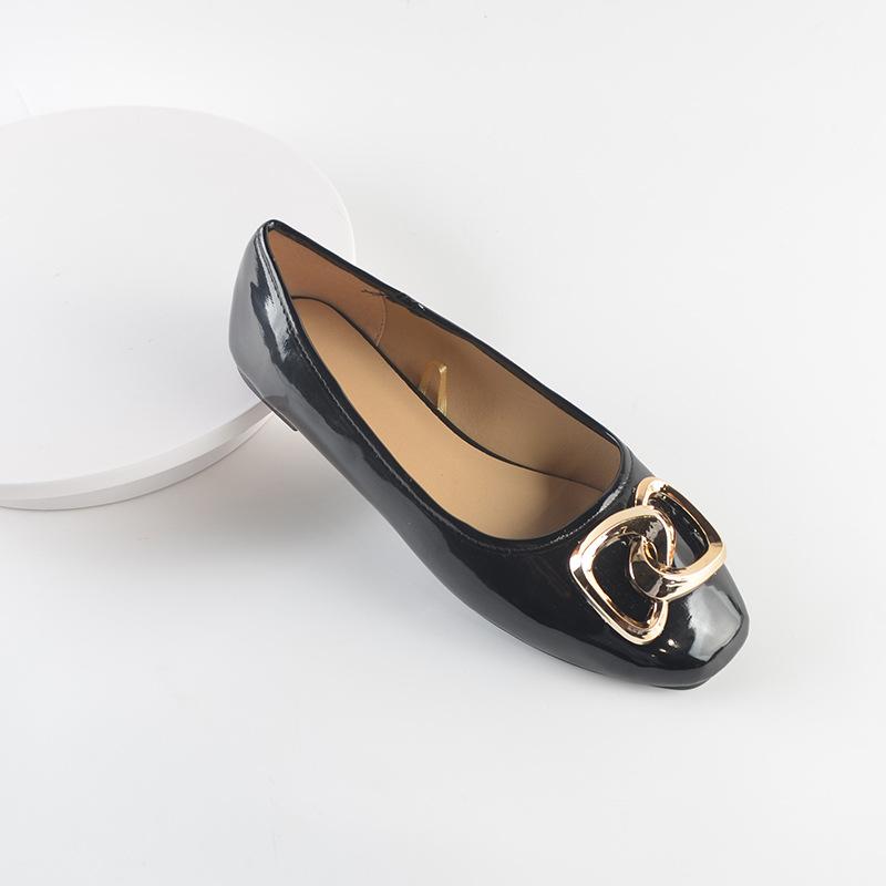 Mode 2025 Damen Geometrische Dekoration Bequeme Eckige Zehenpartie Flache Lässige Frühling Herbst Schwarze Lacklederimitat Flache Ballerinas