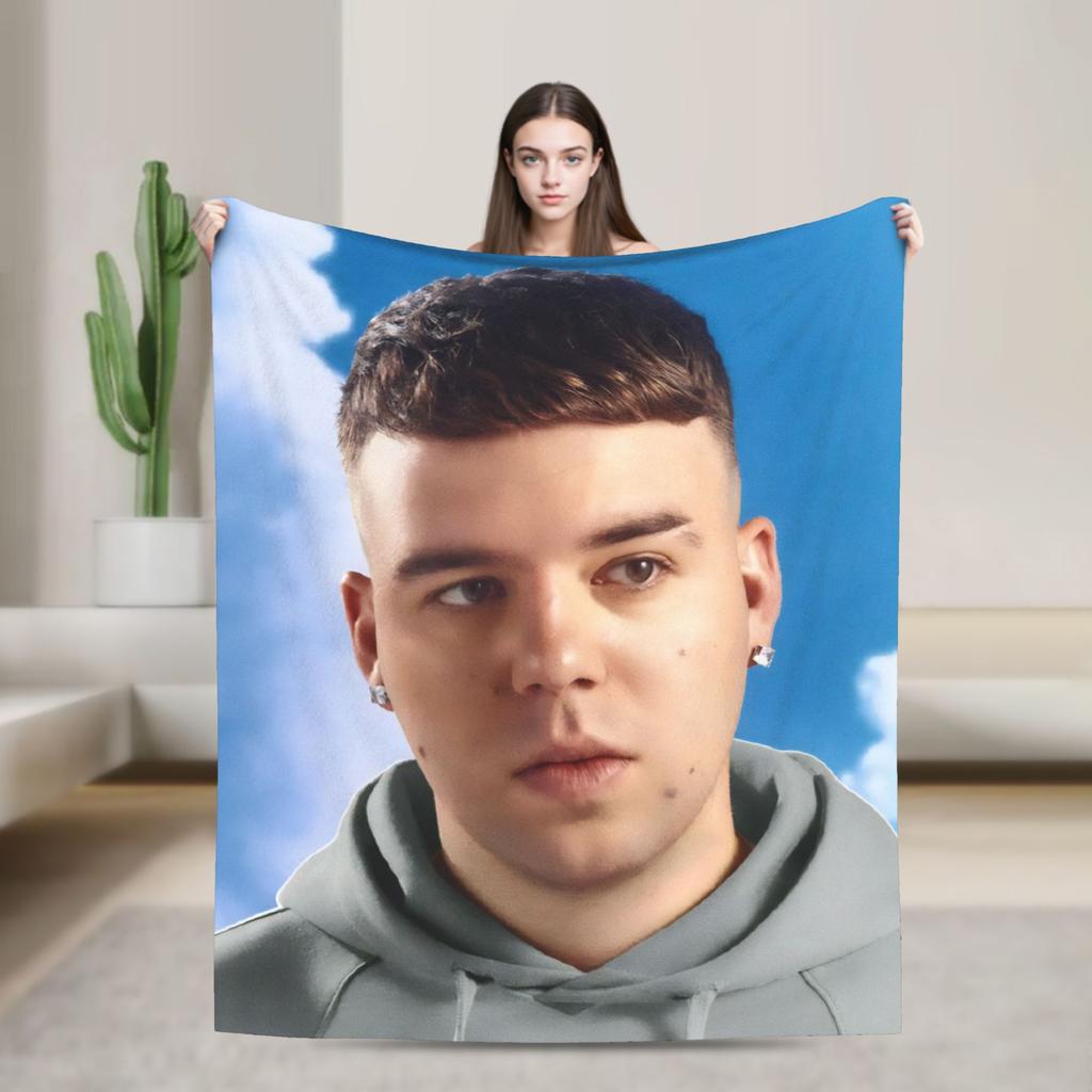 Super Soft Blanket Decorative Rapper Quevedo Music Throw Blanket Flannel Bedspread For Bedroom Funny Sofa Bed Cover