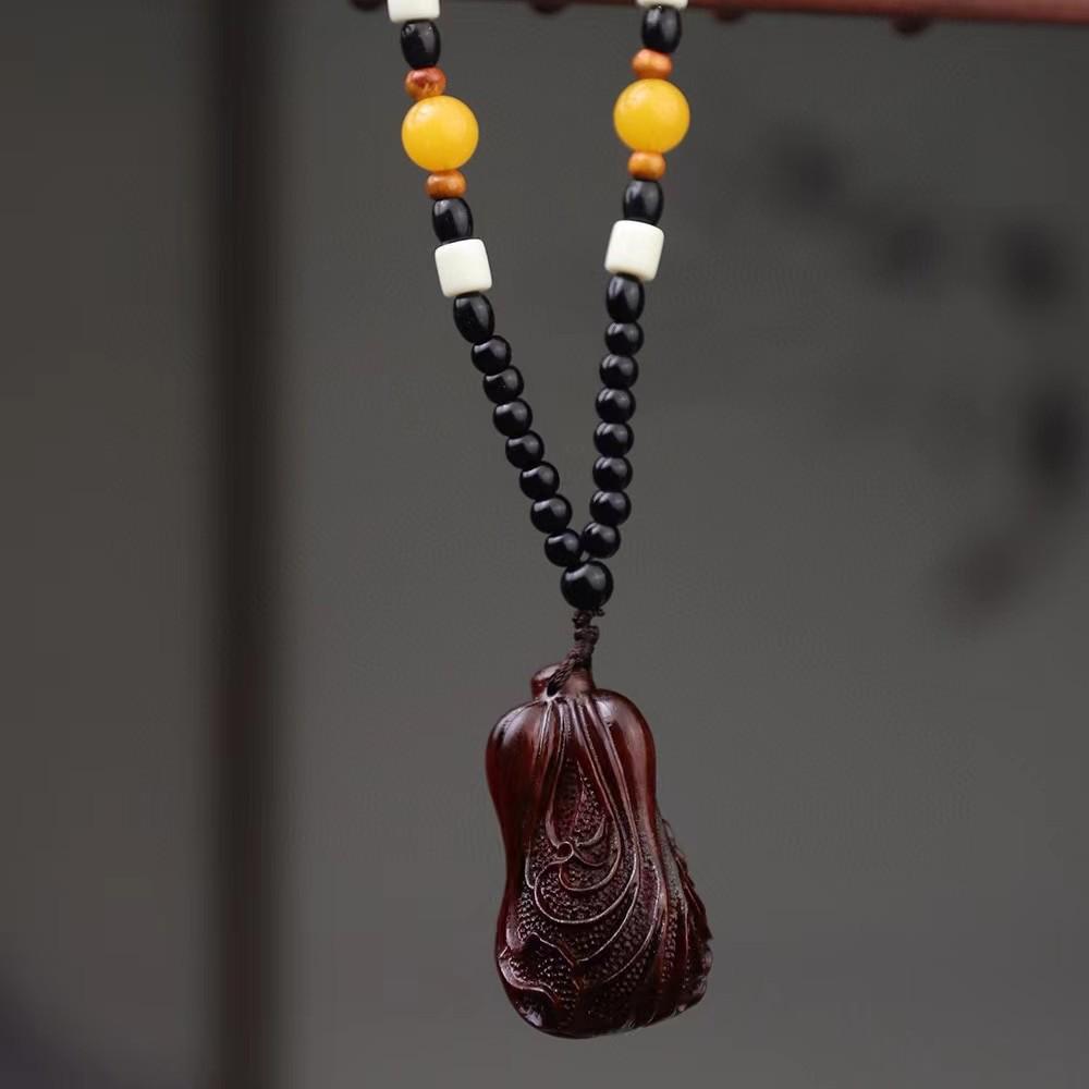 Sandalwood Pixiu Handheld Carved Pendant Ornament - Douyin Craft Gift