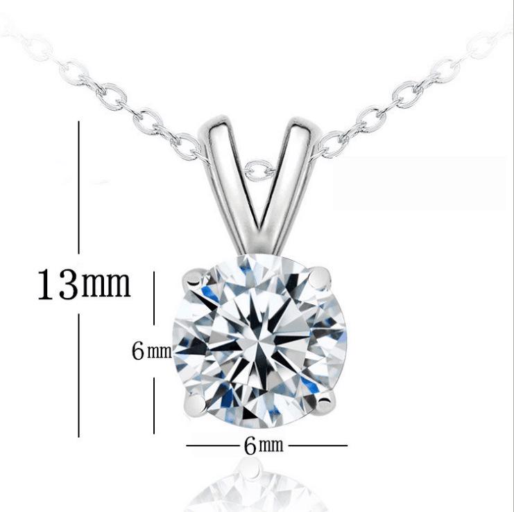 

Four-Claw Zircon Bunny Pendant Necklace with 8mm Heart & Arrow Design