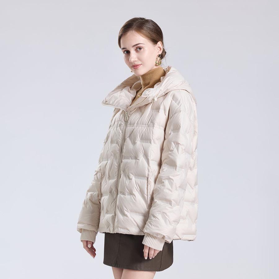 Autumn and winter new fashion hooded pressure glue fashion threaded cuffs white duck down jacket women's short coat tide