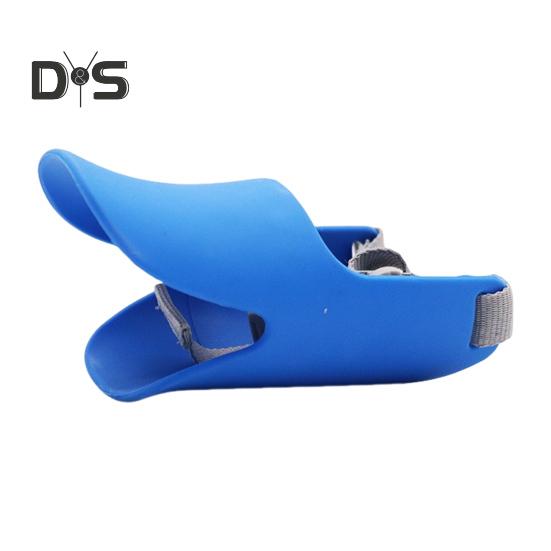 Anti Bite Duck Mouth Shape Dog Muzzle Silicone Duck Bill Dog Mouth Cover Adjustable Dog Muzzle Face Guard for Small Medium Dogs