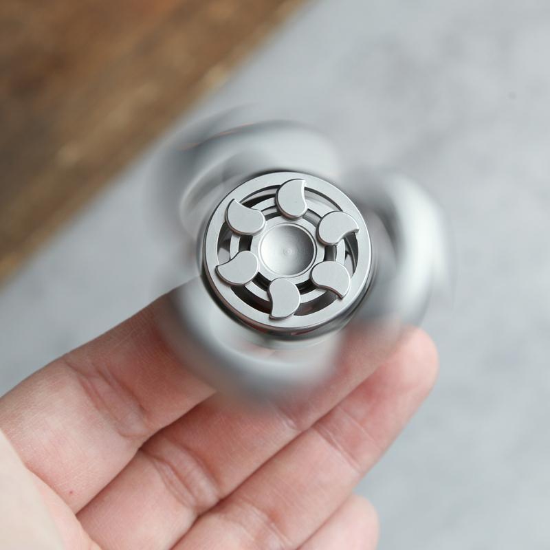 Three-Leaf Stainless Steel EDC Fingertip Spinner Stress Reliever Toys ADHD Anxiety Stress Toys Fidget Toys For Adult Gift