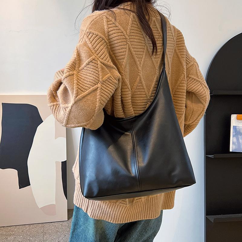 Large Capacity PU Material Tote Bag Versatile Women's Fashiable Single-shoulder Bag Casual Handbag