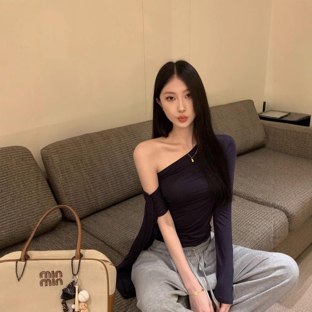 

Spicy Asymmetrical One-Shoulder Long-Sleeve Slim Fit T-Shirt for Women - Spring Slimming Bodycon Base Top Large чорний