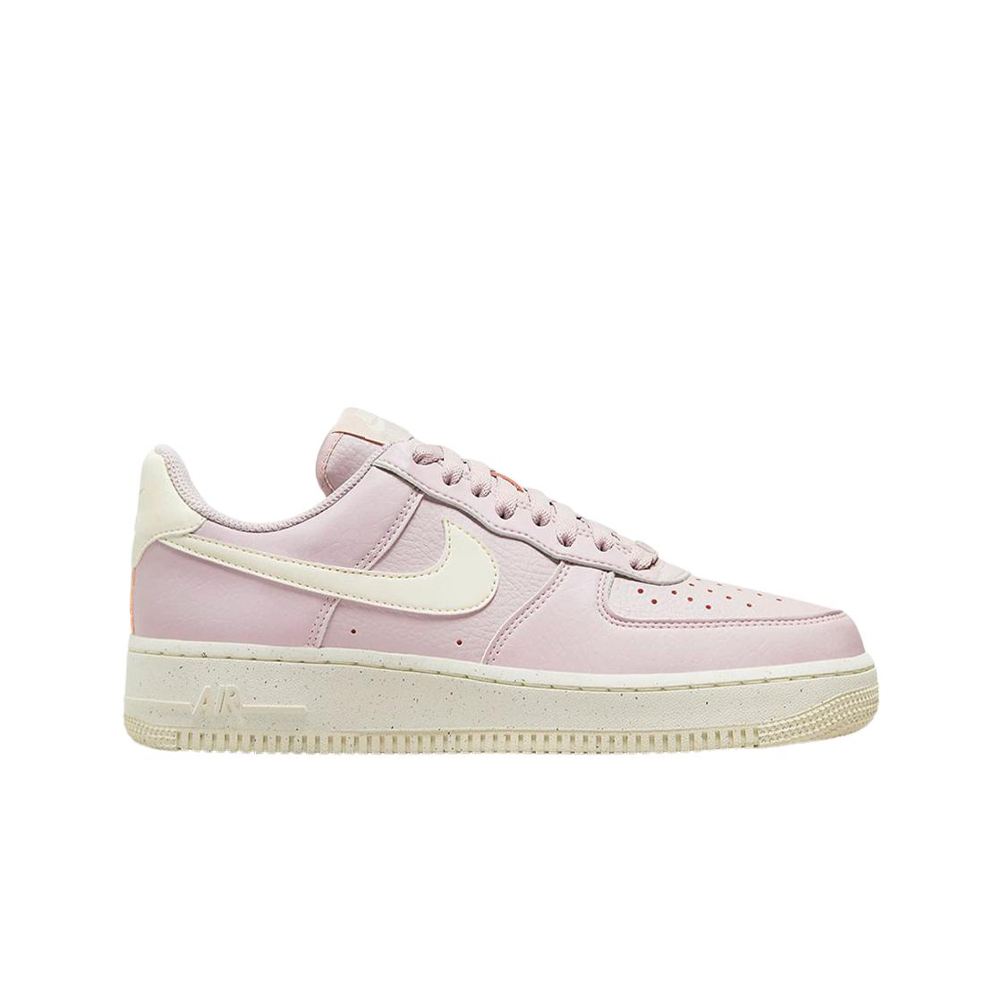 

W Nike Air Force 1 07 Next Nature Platinum Violet Coconut Milk DV3808-001 Женские кроссовки