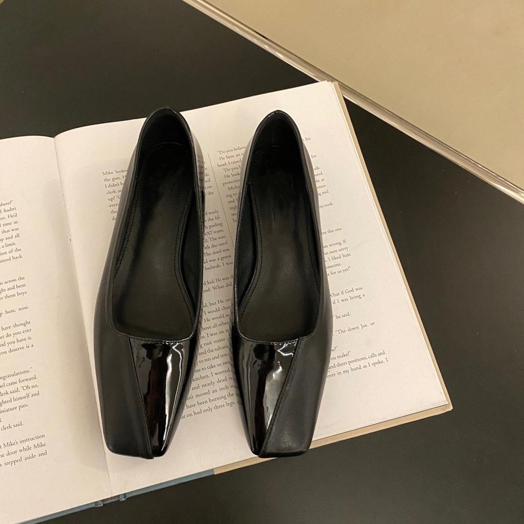 Flat bottom square head beanie single shoes women's shoes 2025 new spring black commuter low heel retro grandma ladyshoes