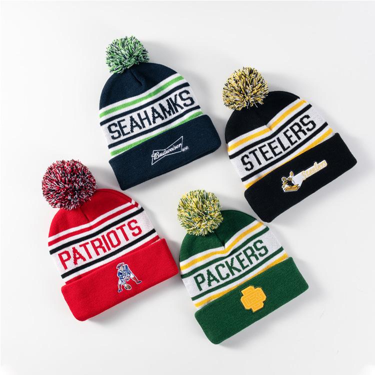 Wholesale Soccer Skully Acrylic Unisex Jacquard Pom Pom Fisherman Winter Custom Jacquard Knit Beanies