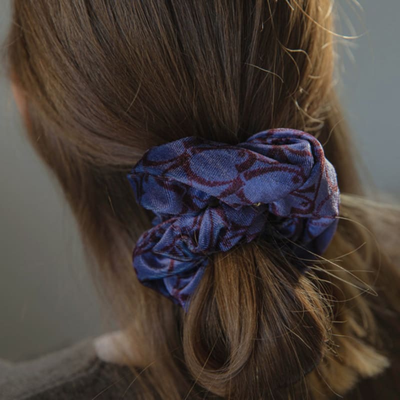 Jean Paul Clarisse Velvet Pattern Scrunchie LFPT0732 (Small)