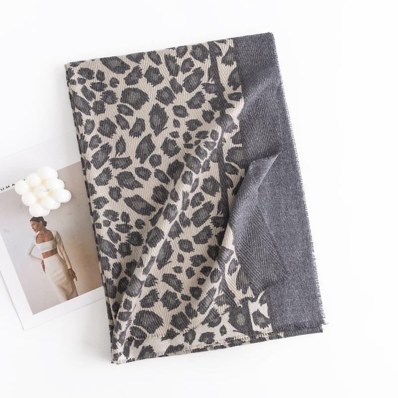 New Leopard Print Women's Scarf High End Soft and Warm  Imitation Cashmere Printed Tassel Scarf Dual Use Shawl