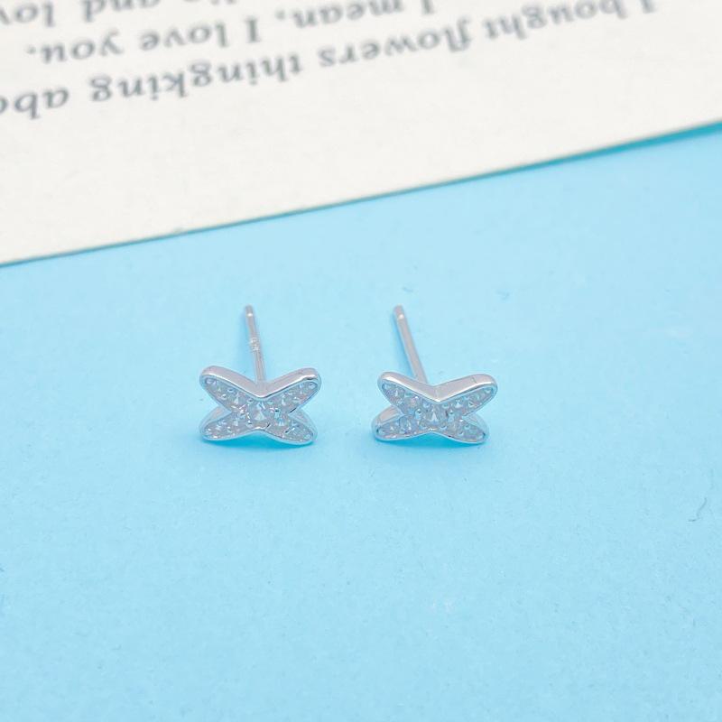 S925 Sterling Silver X-Shaped Zircon Stud Earrings, Fashionable European Light Luxury, Versatile for Commuting. Sterling Silver