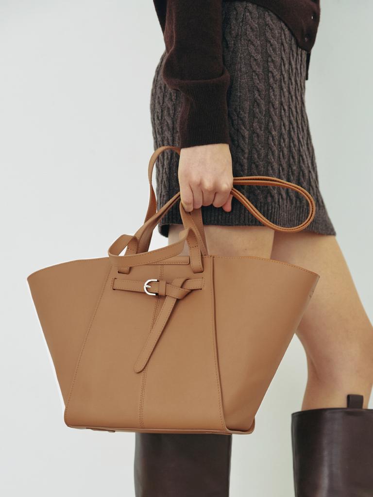 Komorebi Museum Arch Belted Two-Way Tote Bag _Suede Brown I B17