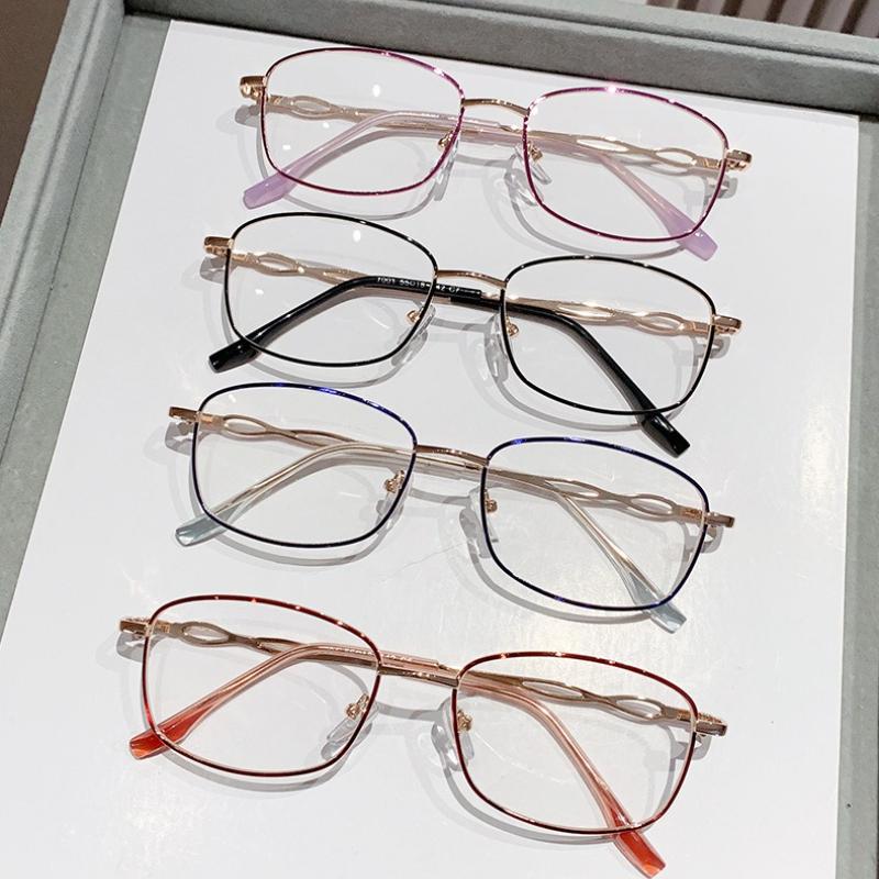 Fashionable Ultra Light Reading Glasses for Women, Versatile Anti Blue Light Reading Glasses, High-definition Retro Glasses