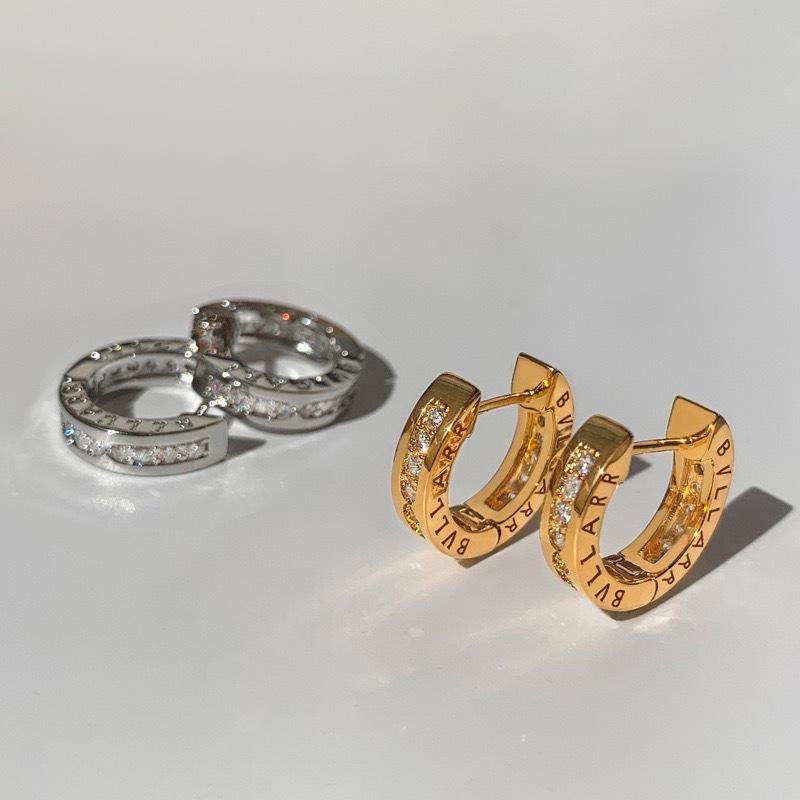 2026 Универсальные Серьги Женские Нишевый Дизайн Высокое Чувство Легкая Роскошь Уникальные Золотые Серьги Круглые Простые Серьги Мужские Серьги-Гвоздики