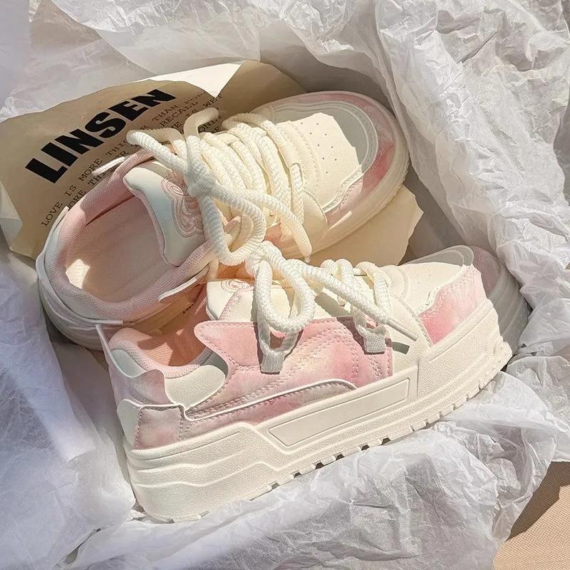 Nouvelles Chaussures de Sport pour Femmes Mignon Rose Semelle Épaisse Quotidien Multifonctionnel Chaussures Vulcanisées Tennis pour Femmes Chaussures Plates pour Femmes