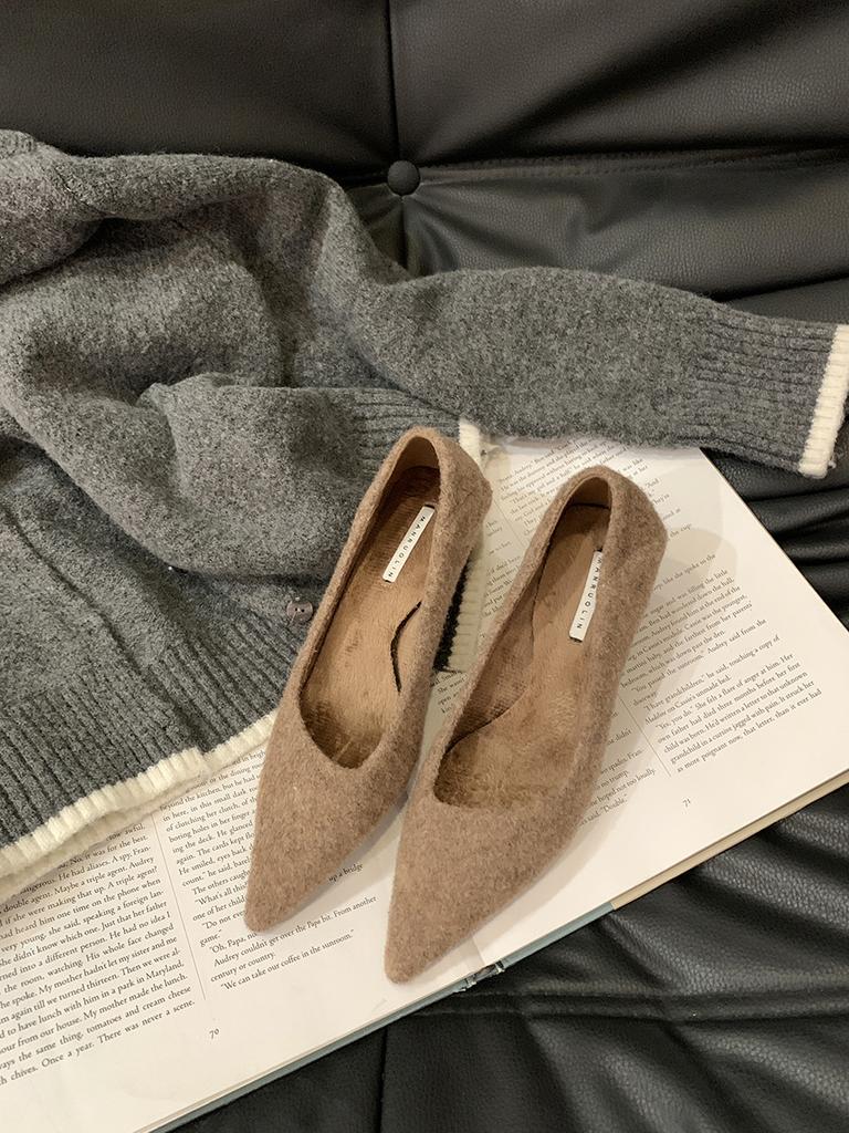French Black High Heels Pointed Single Shoes Women's Shoes 2025 New Autumn and Winter Outer Wear Plush Commuter Fluffy Shoes