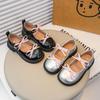 Girls Princess Shoes Non-slip Soft Sole Kids Leather Shoes Black Glossy 2025 New Fashion Children Performance Dance Shoes Bows