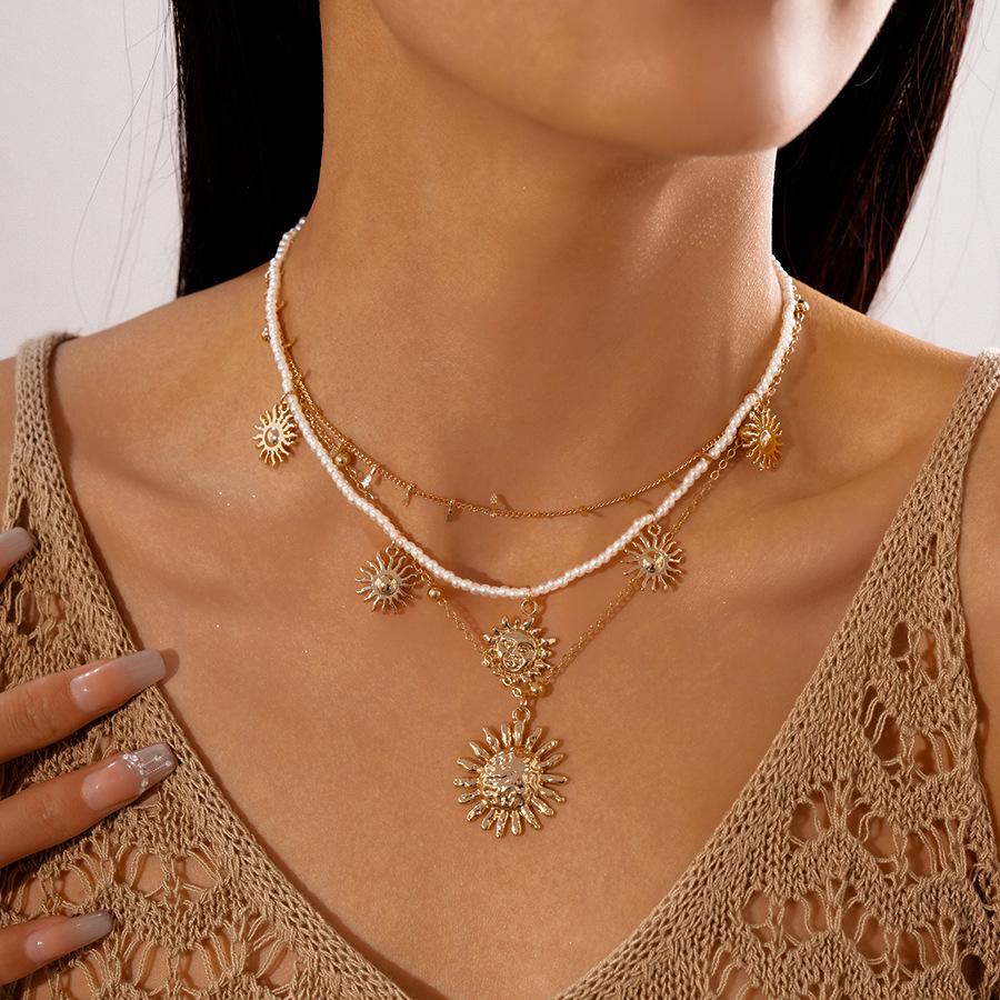 Three-piece imitation pearl portrait sunflower necklace niche necklace