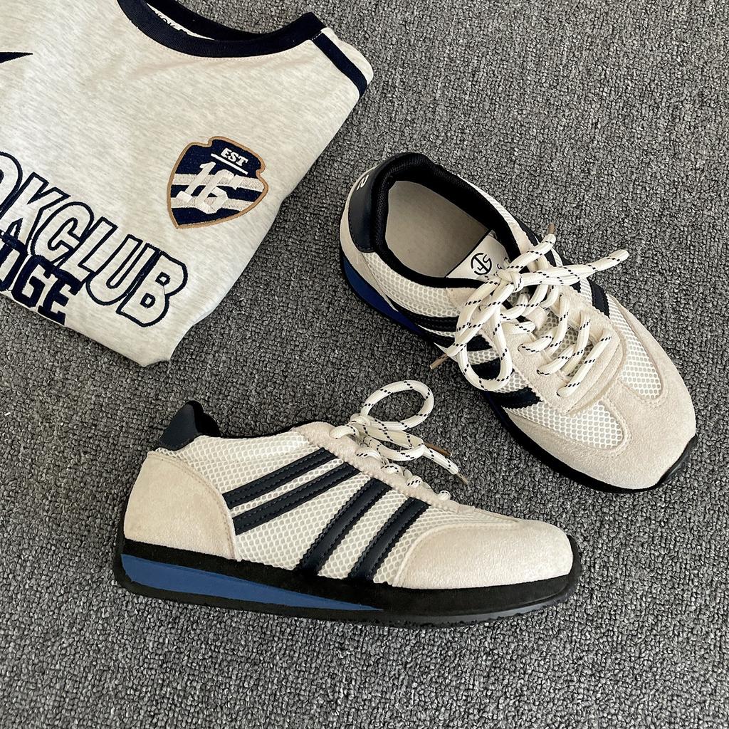 Queen Fan retro platt botten inre höjdökning tyska träningsskor dam 2025 nya sommar mångsidiga Forrest Gump casual sportskor