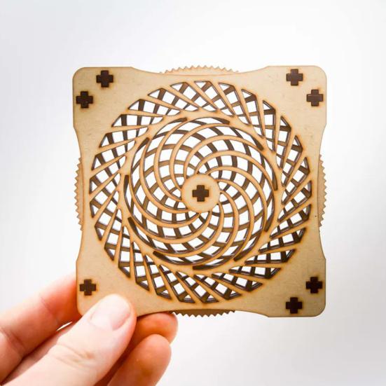 1/4Pcs Wooden Kinetic Coasters Farmhouse Rustic Heat-resistant Coffee Mug Cup