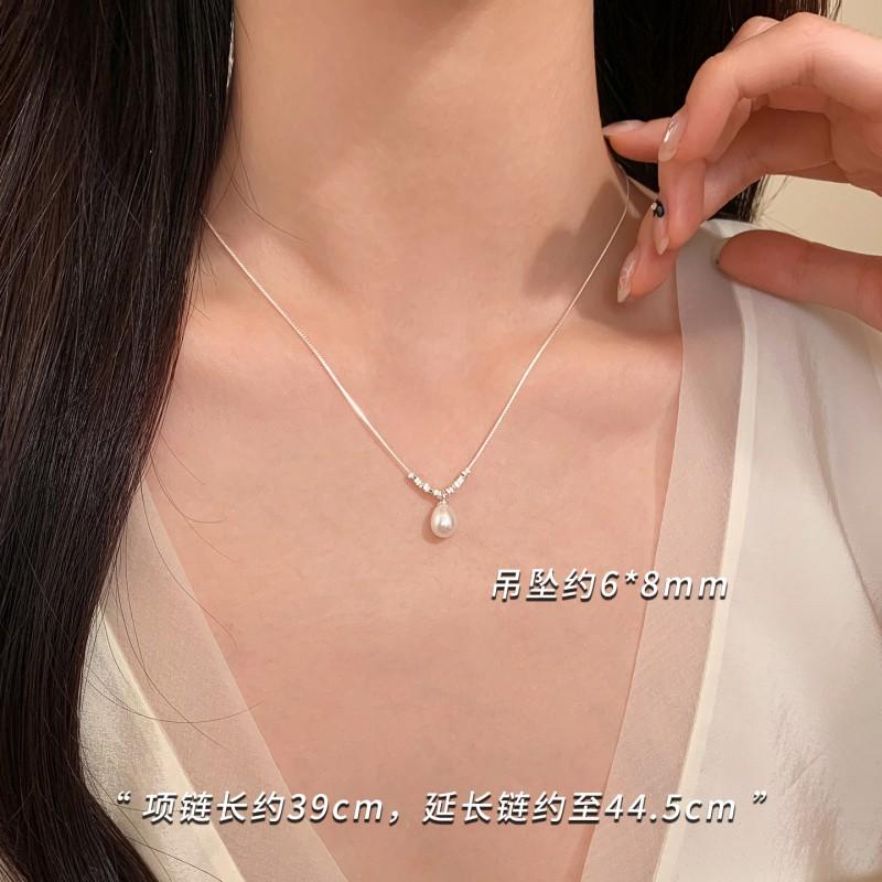 Natural Freshwater Pearl Choker Necklace Women Simple Trendy Clavicle Chain Luxury Style