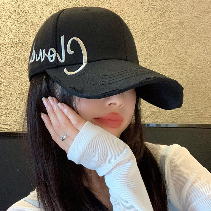 2026 New Korean Style Letter Baseball Cap for Women Solid Black Hard Top Fashion Sun Hat Large Head Circumference Visor Caps