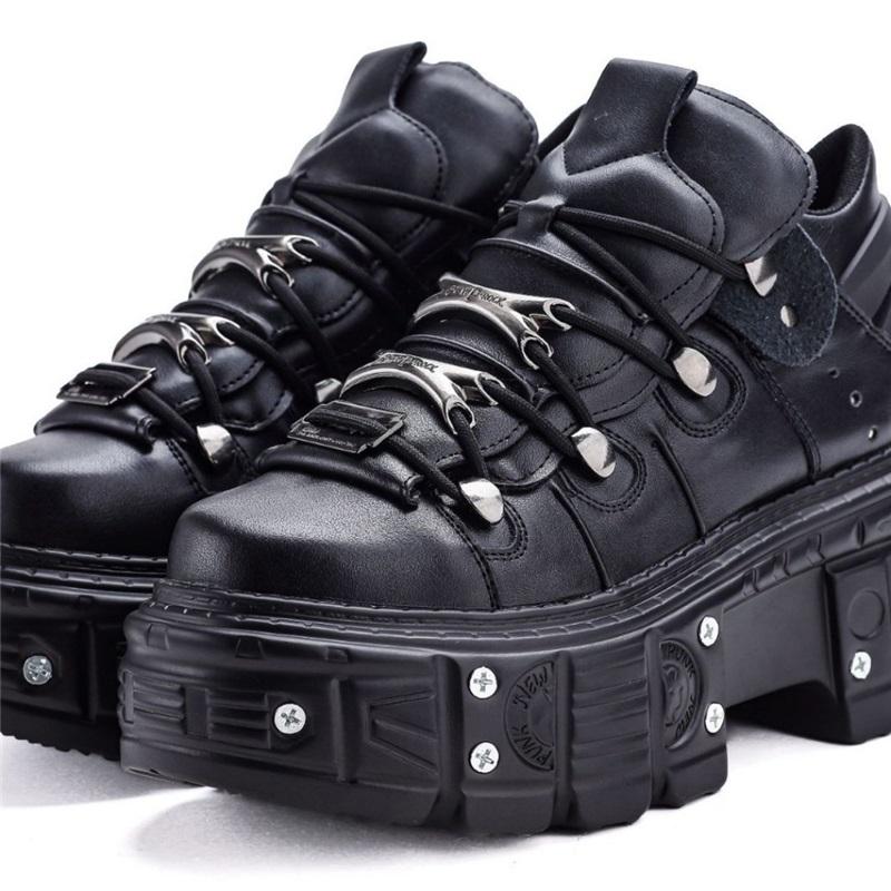 Women Gothic Platform Ankle Boots Metal Rivet Lace Up Chunky Sole Punk Motorcycle Short Boots