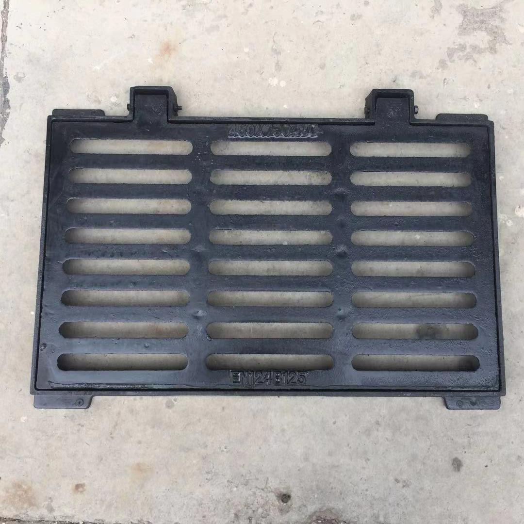 Сверхпрочная решетка ливнеприемника из ковкого чугуна 450x750 для крышки ливневой канализации