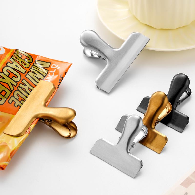 Hongjunda Stainless Steel Kitchen Tongs and Food Sealing Clip Set