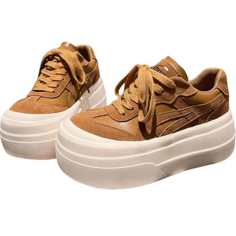 2025 new flip fur leather thick-soled muffin bread shoes big head small height increase casual shoes board shoes women's shoes