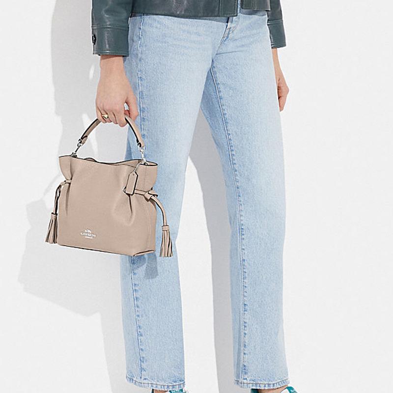 Coach Andy 24 Drawstring Magnetic Closure Pebbled Leather Tote Shoulder Crossbody Bag Medium Women Bags Beige CH197-SVVFS