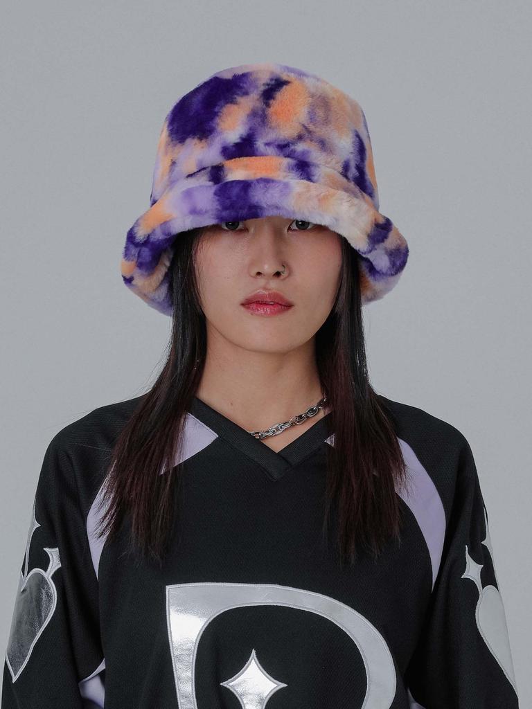 DILETTANTISME Jamiroquai Purple Pansy Fur Bucket Hat