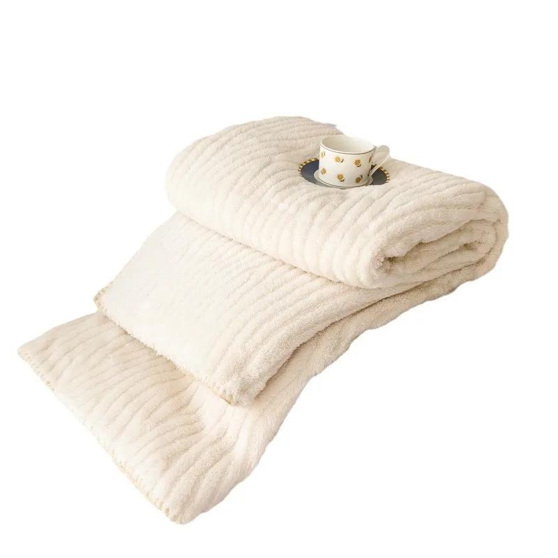 1Pcs Three-dimensional Jacquard Velvet Blanket Multi-functional Solid Color Travel Blanket Double-sided Velvet Nap Cover Blanket