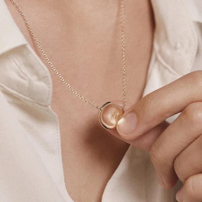 _pebble necklace: large.
